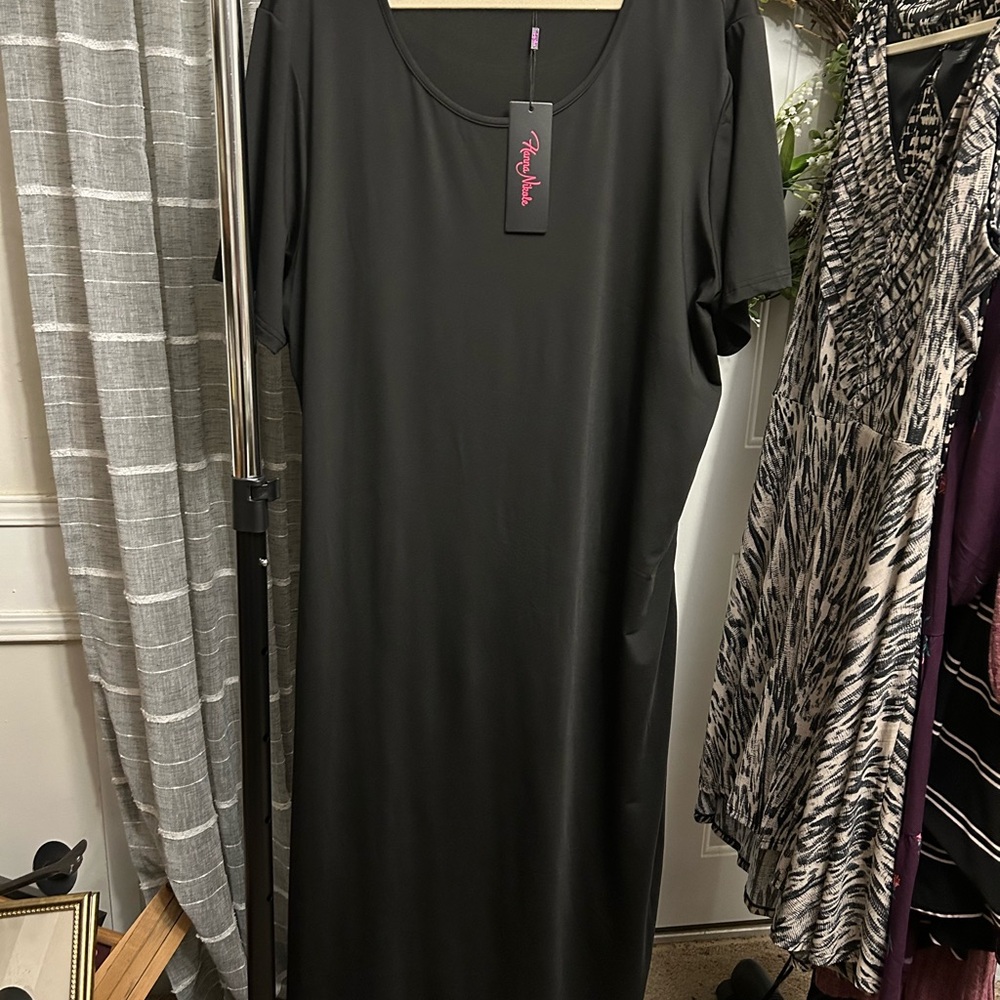 Black Maxi Dress with adjustable ruching NWT